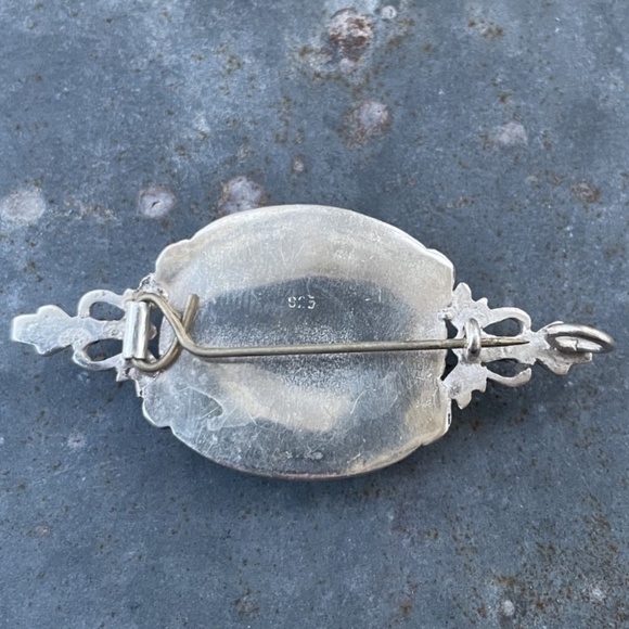 Antique Lapis Lazuli and Sterling Silver Brooch w/ c-clasp - Picture 2 of 2